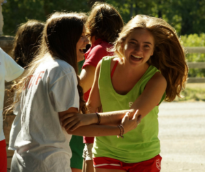 The bond between a camper and her counselor!